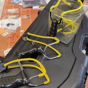Steinschleudern für Kinder und Erwachsene